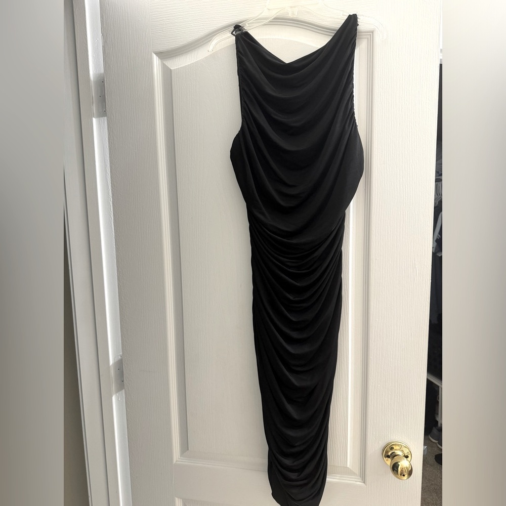 Bebe dress